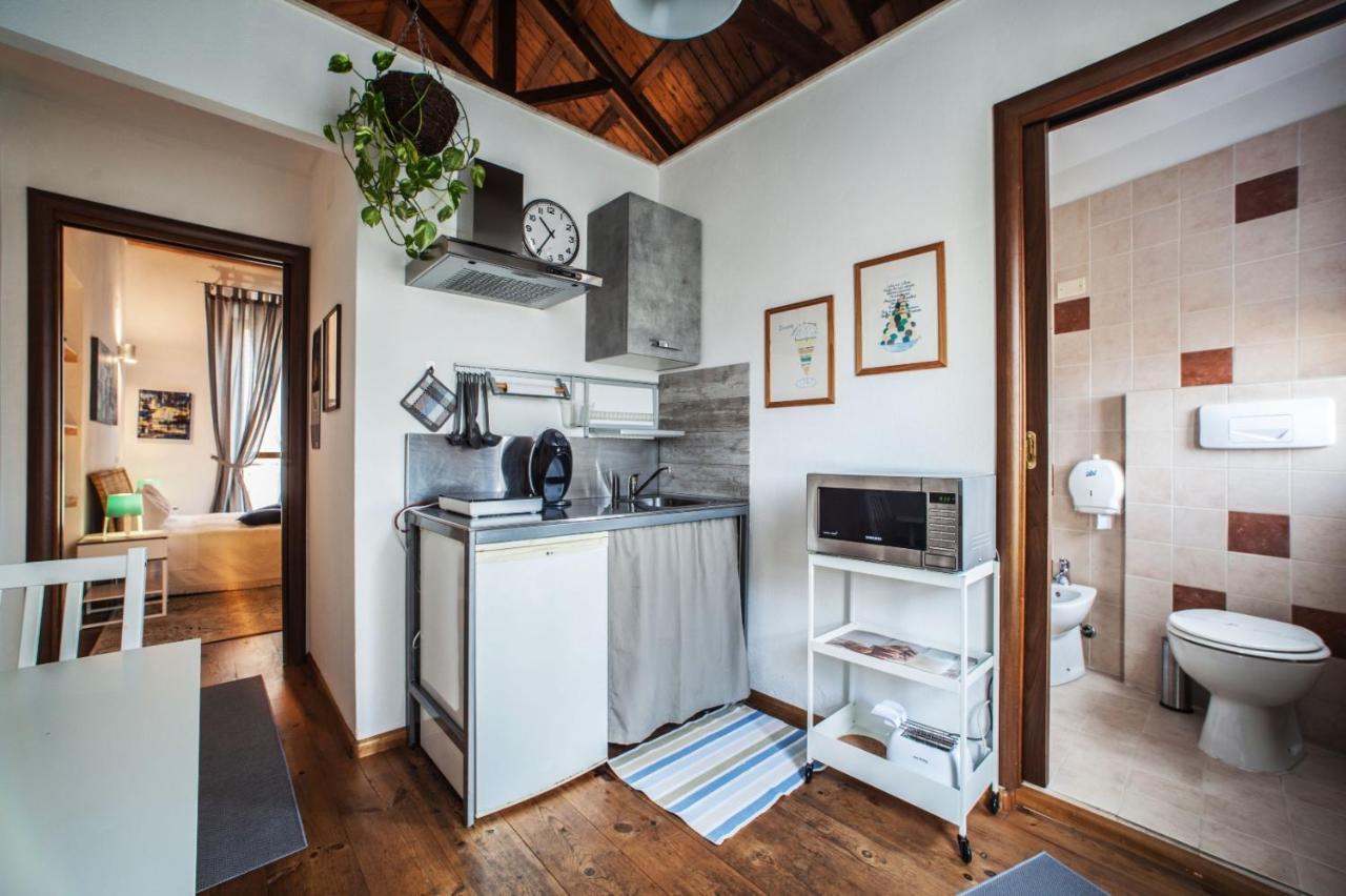 Studio Apartments Centro Storico Via Manno Cagliari Exterior foto