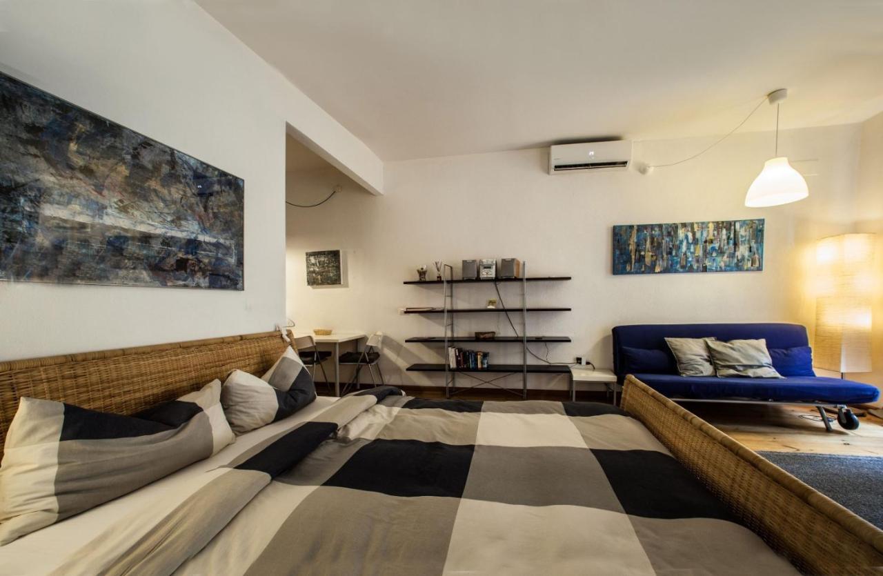 Studio Apartments Centro Storico Via Manno Cagliari Exterior foto