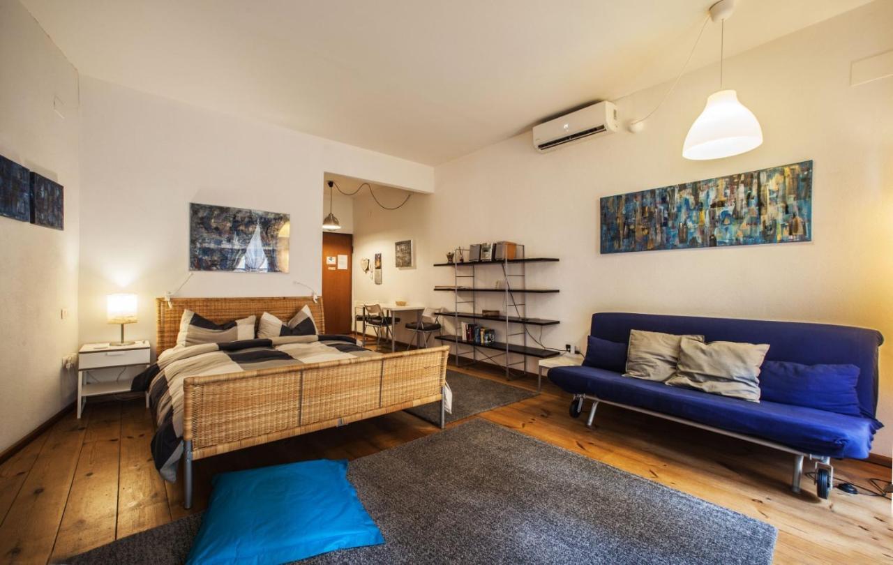 Studio Apartments Centro Storico Via Manno Cagliari Exterior foto